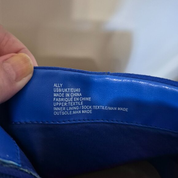 Blue (faux) Suede Booties! - Picture 8 of 12